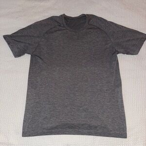 Lululemon Metal Vent Tech Shirt (Grey)